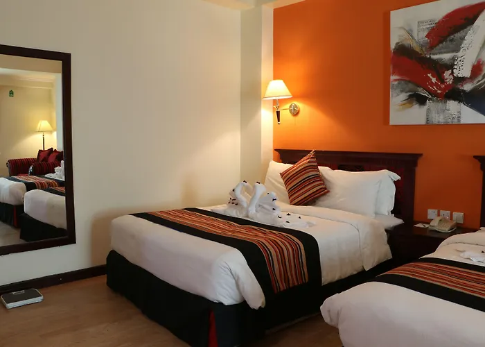 Pars International Hotel
