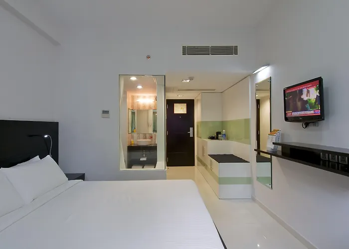 Keys Select By Lemon Tree Hotels, Thiruvananthapuram