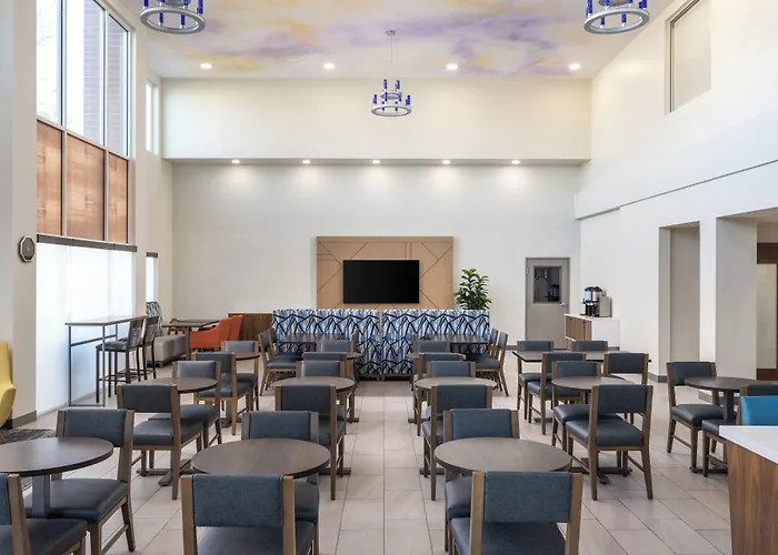 Holiday Inn Express & Suites Sacramento Ne Cal Expo By Ihg