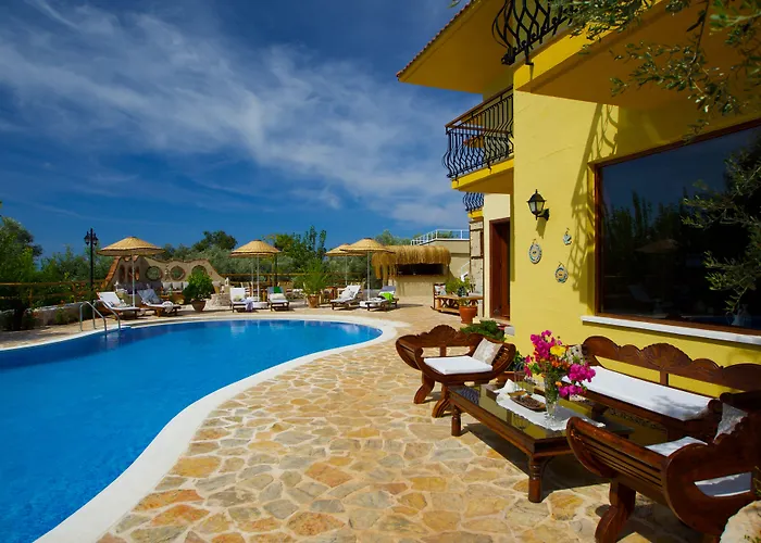 Mandarin & Mango Boutique Hotel
