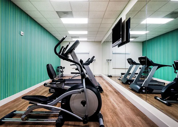 Holiday Inn Express Ontario By Ihg