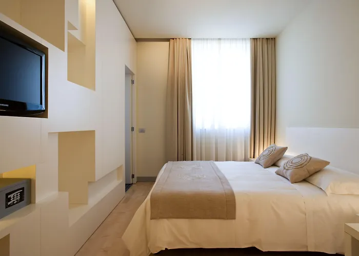 Eos Hotel
