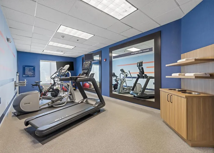 Hampton Inn & Suites Madera
