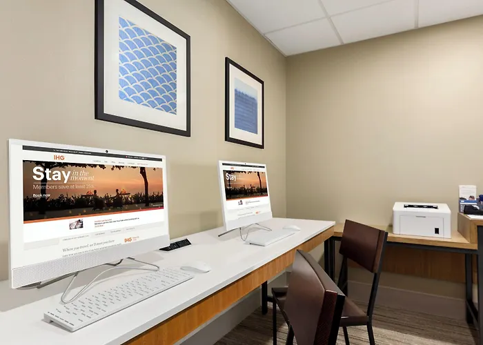 Holiday Inn Express Hotel & Suites Shawnee I-40 By Ihg