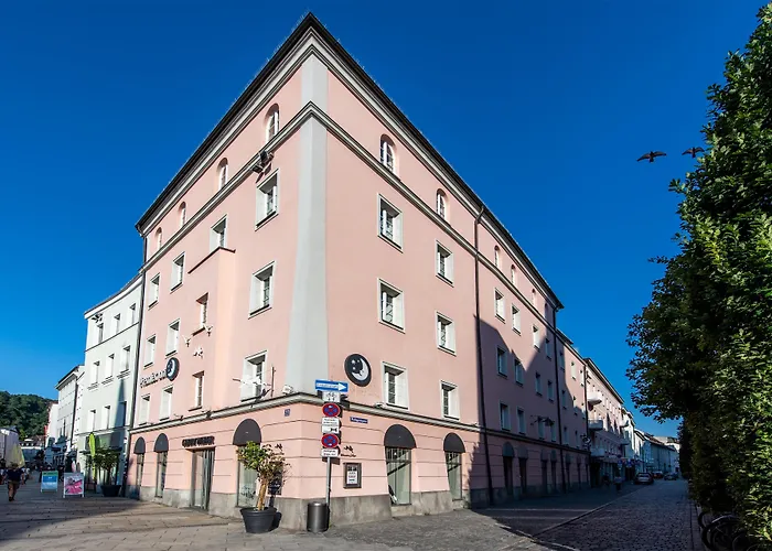 Premier Inn Passau Weisser Hase