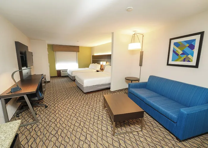 Holiday Inn Express And Suites Springfield Medical District By Ihg