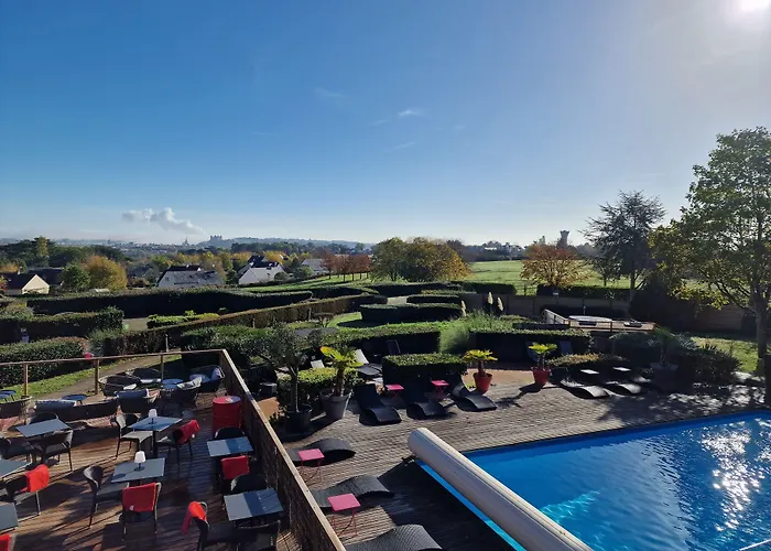 Les Terrasses De Saumur - Hotel & Appartements - Restaurant & Spa