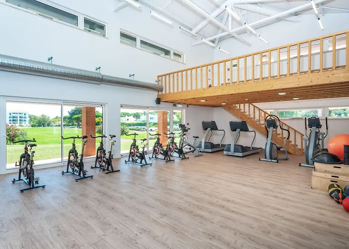 Ap Victoria Sports & Beach