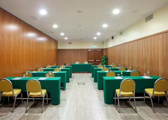 Holiday Inn Cagliari By Ihg