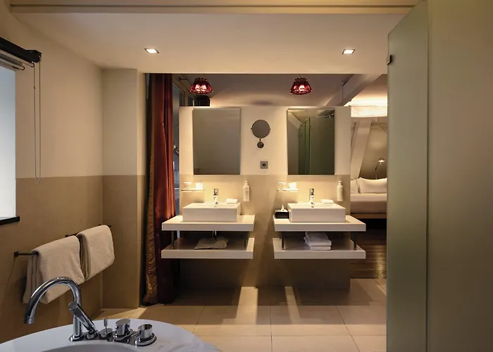 Kruisherenhotel Maastricht - Oostwegel Collection, Member Of Design Hotels