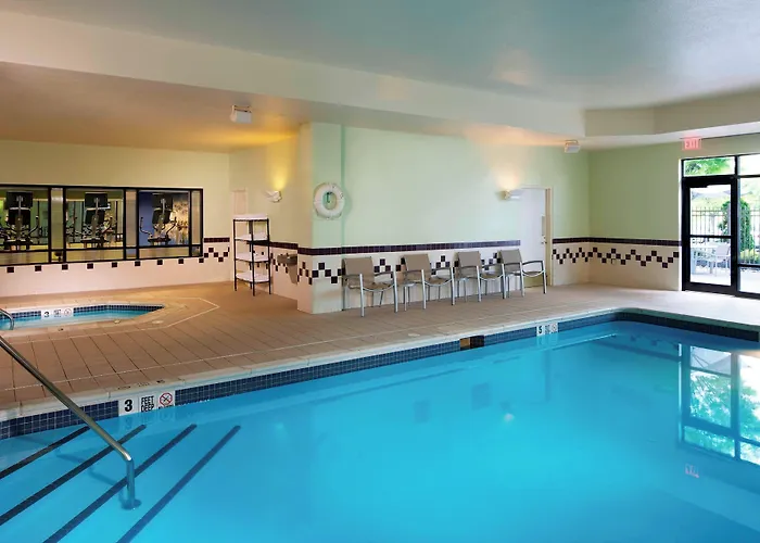 Springhill Suites By Marriott Newark International Airport
