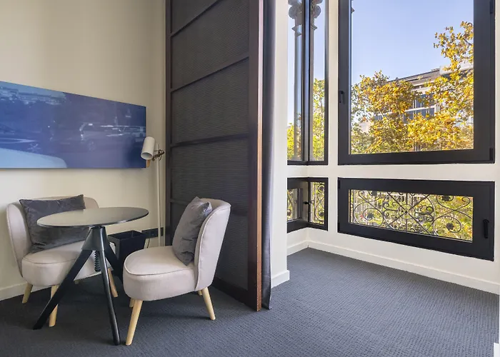 Sixtytwo Hotel