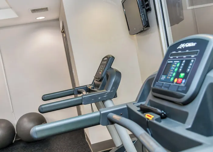 Holiday Inn Express Hotel & Suites Pittsburgh-South Side By Ihg