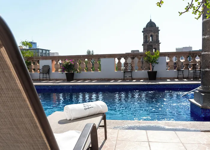 Hotel Santiago De Compostela - Guadalajara Centro Historico