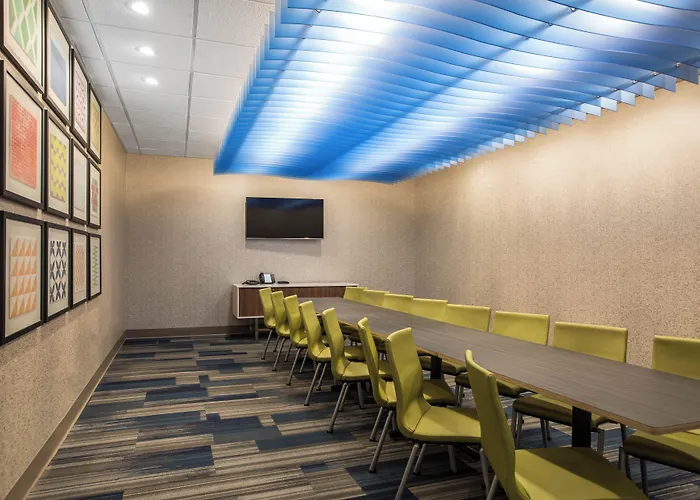 Holiday Inn Express & Suites Ludington By Ihg