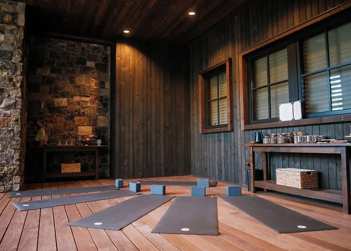 The Rusty Parrot Lodge And Spa