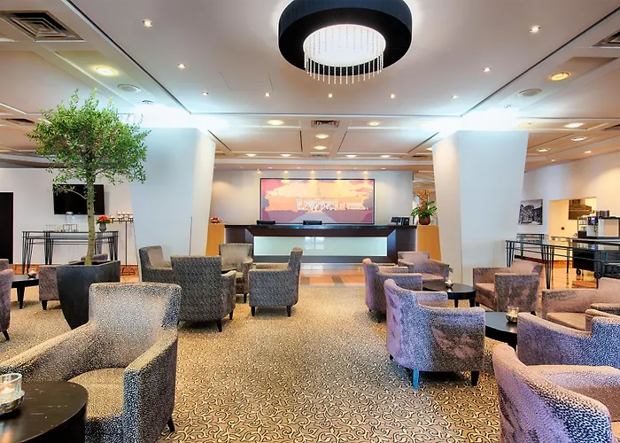 The Q - Quadro City Hotel