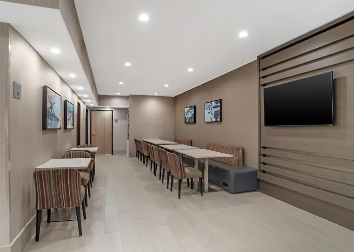 Best Western Plus D'Iberville