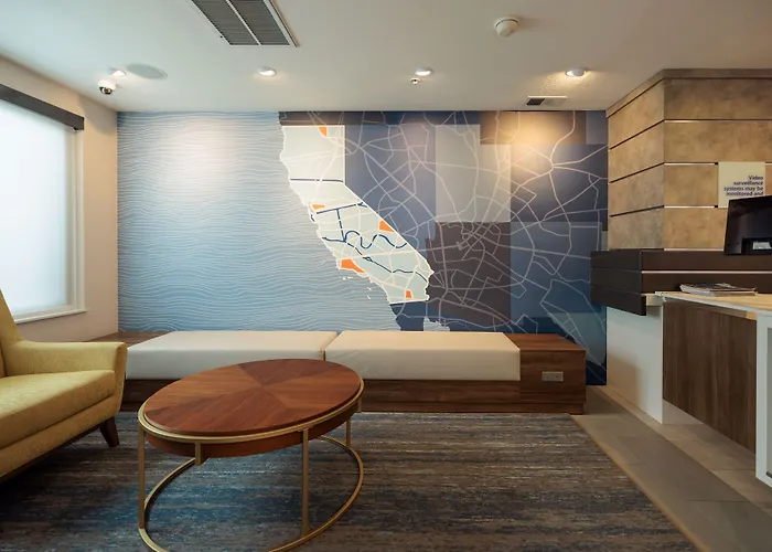 Holiday Inn Express Berkeley By Ihg