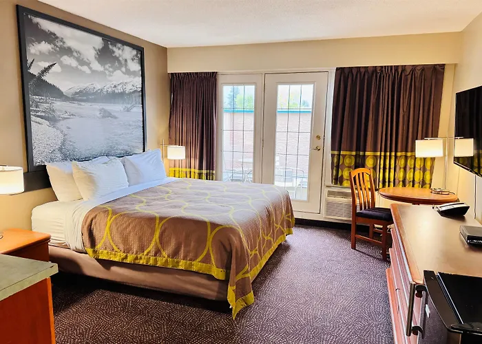 Super 8 By Wyndham Castlegar Bc