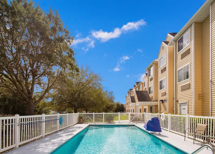 Microtel Inn & Suites Leesburg