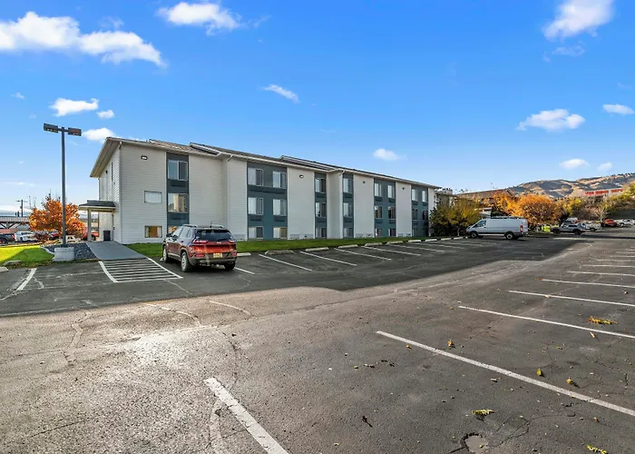 Wenatchee Inn