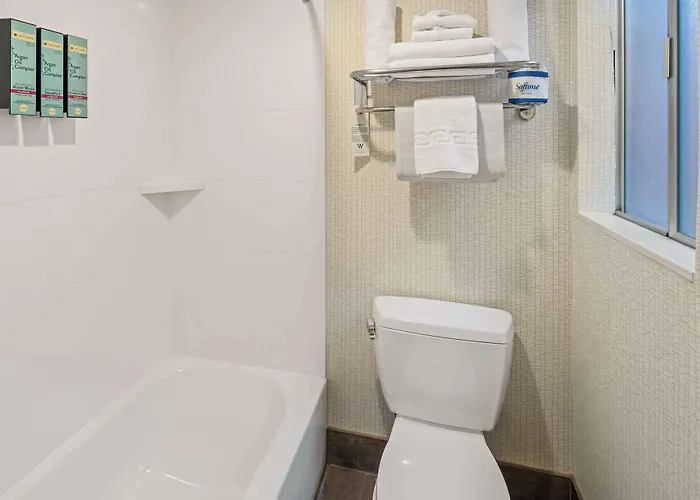 Best Western Coral Hills