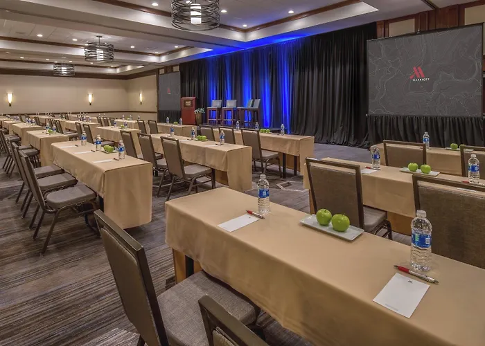 Fullerton Marriott At California State University