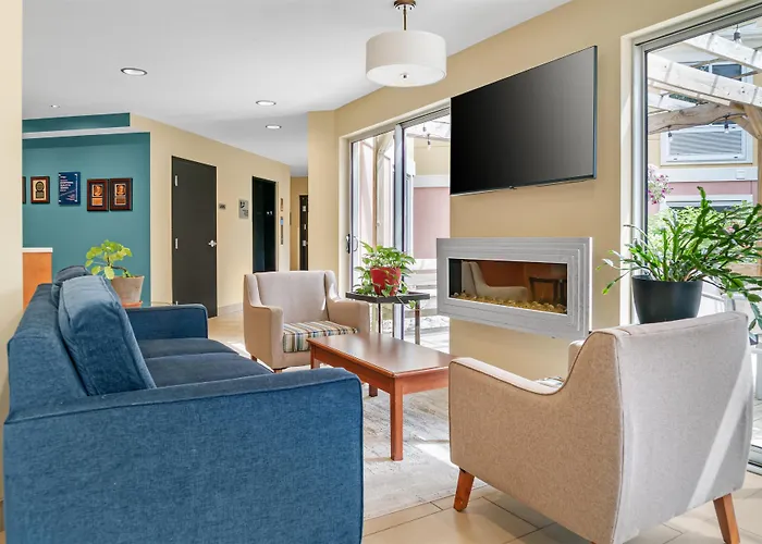 Best Western Plus Traverse City