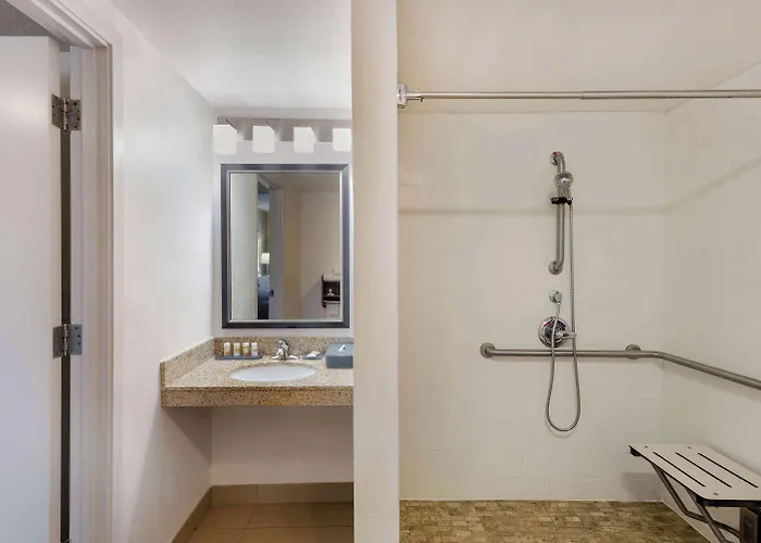 La Quinta By Wyndham Oakland - Hayward