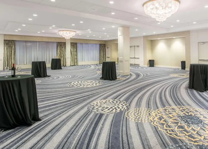 Sonesta Charlotte Lower South End