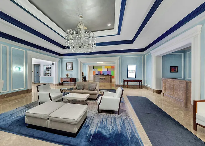 The Henry, Autograph Collection