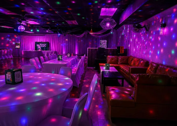 R Nite Star Hotel At Arlington Entertainment District