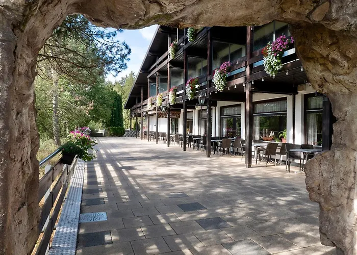 Landhotel Tanneneck - ideal für Gruppen, Familien und Hunde