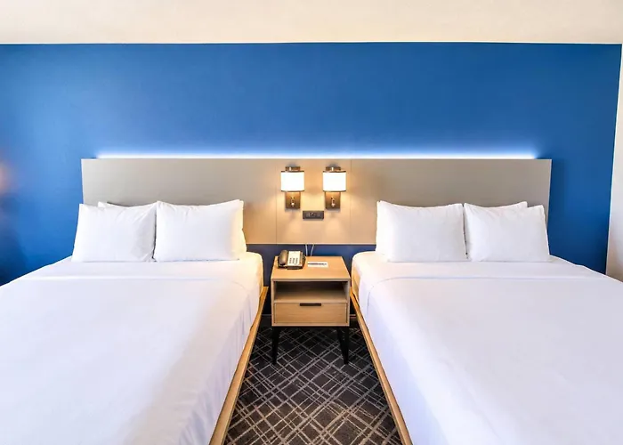 Comfort Inn & Suites Lancaster Antelope Valley