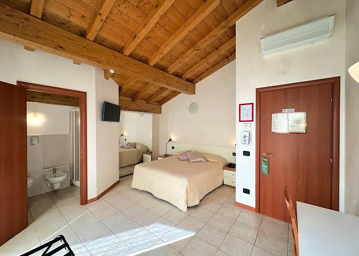 Hotel Avogadro