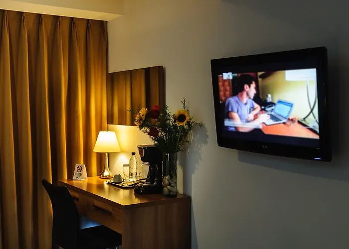 Hotel Alex Caracas