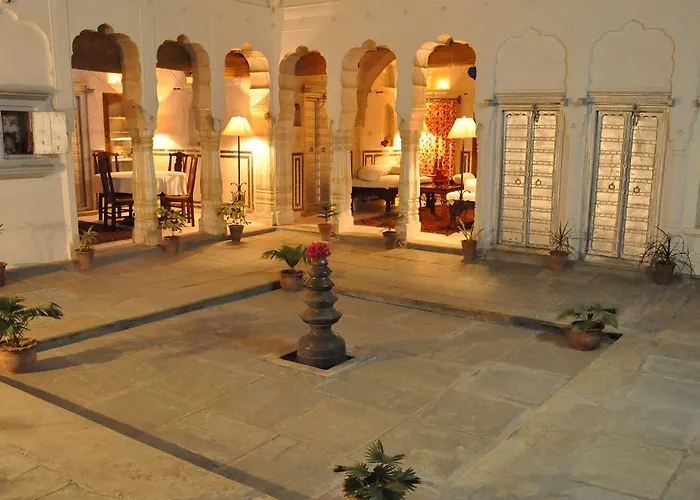 Hotel Chobdar Haveli