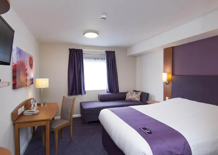Premier Inn Chesterfield North
