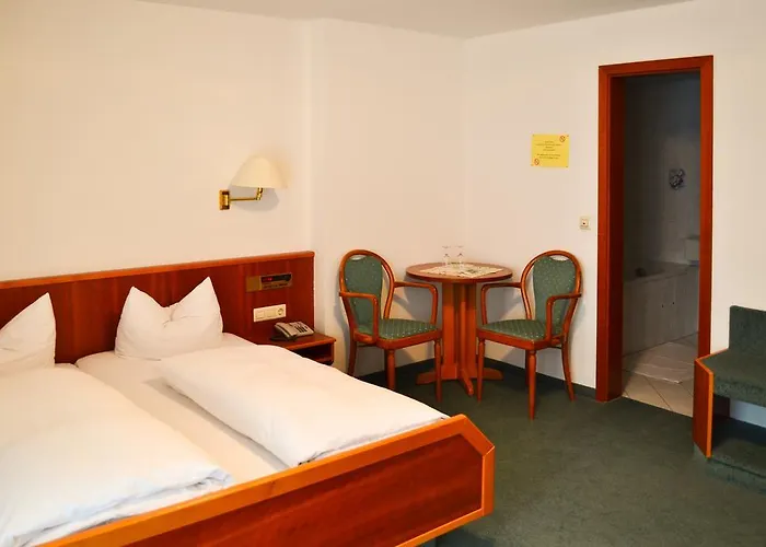 Landgasthof mit Gästezimmer Frohe Einkehr