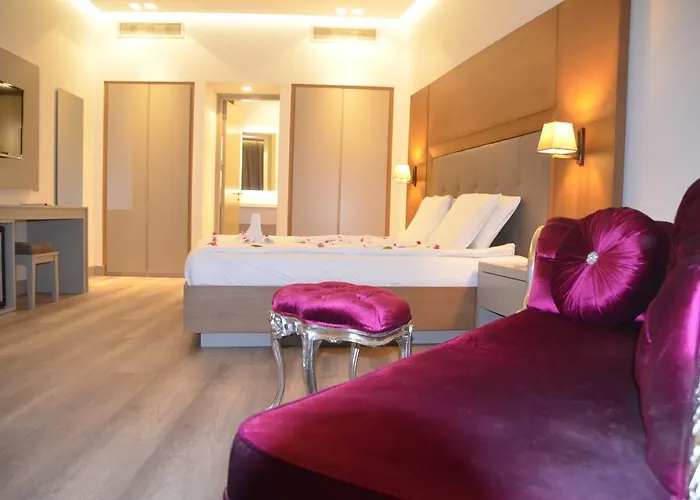 Temenos Luxury Suites Hotel & Spa