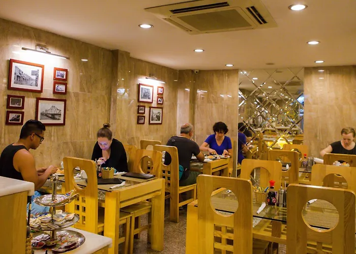 Golden Art Hotel