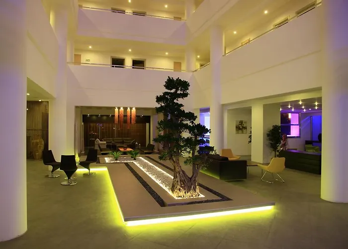 Munamar Beach Residence (Adults Only)