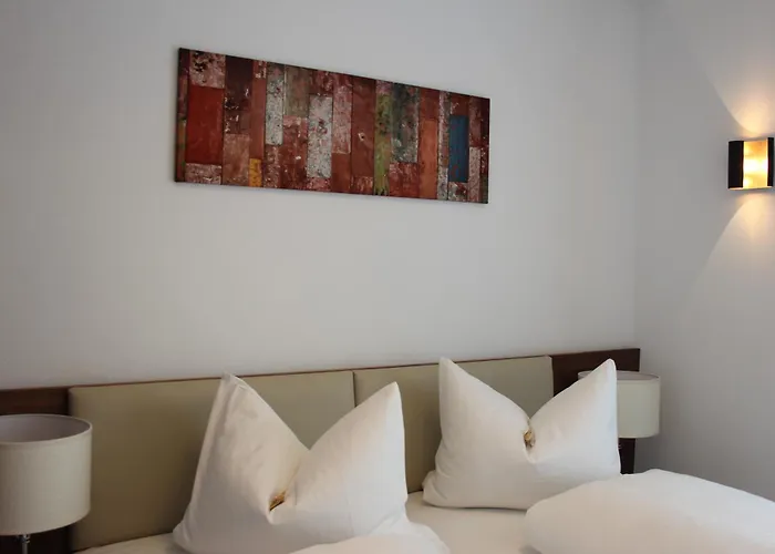 Hotel Schmales Haus