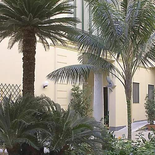 Palazzo Serraino Residence