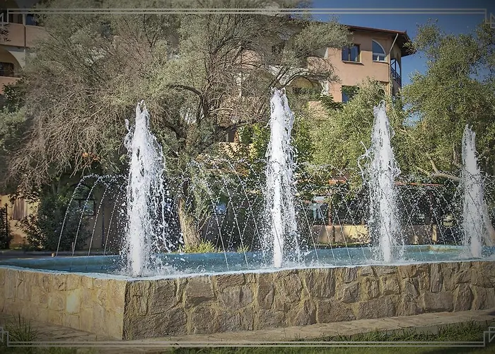 Chris&Eve Mansion