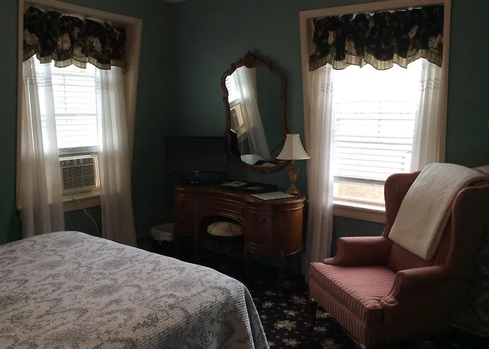 Fair Street Guest House