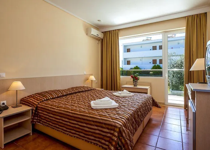 Nautica Bay Hotel