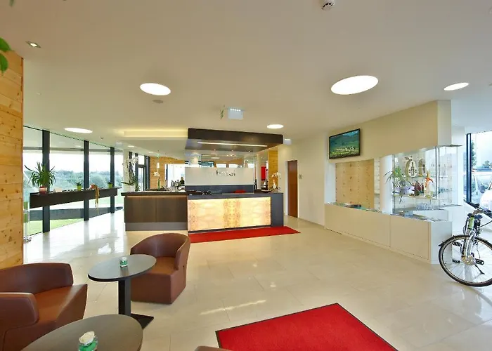 Mt Hotel