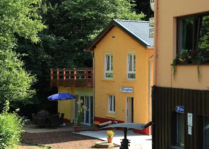 Waldhotel Albachmühle mit Albacher Stuben